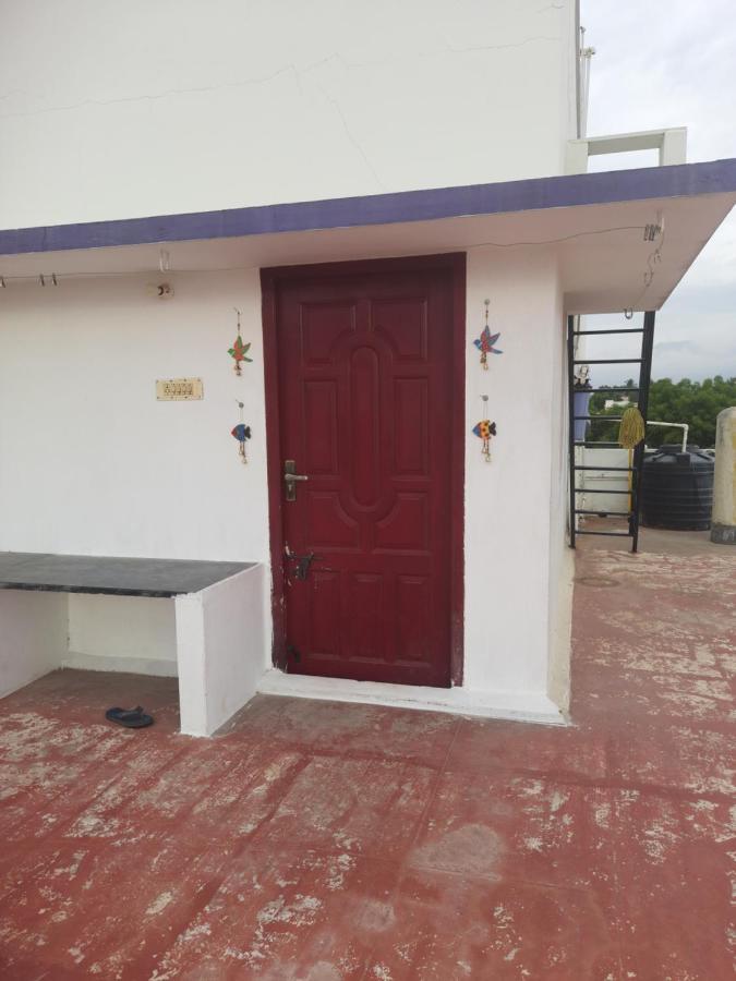 White House- 1Bk Pleasant Apartment With Open Terrace โคอิมบาทอร์ ภายนอก รูปภาพ