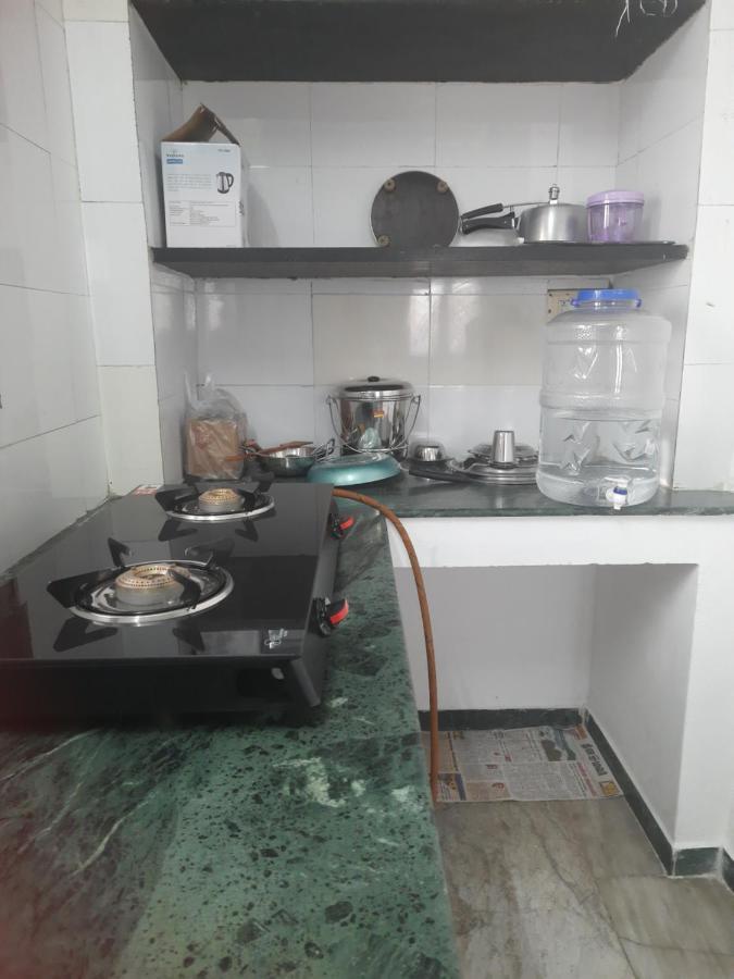 White House- 1Bk Pleasant Apartment With Open Terrace โคอิมบาทอร์ ภายนอก รูปภาพ